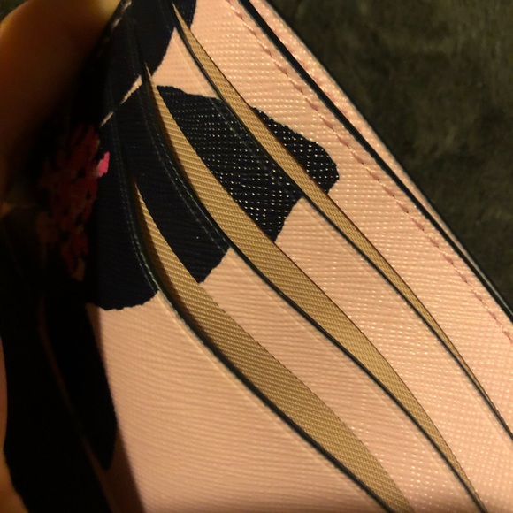 Kate Spade ♠️🎀💕Floral Slim ID wallet - Picture 6 of 6